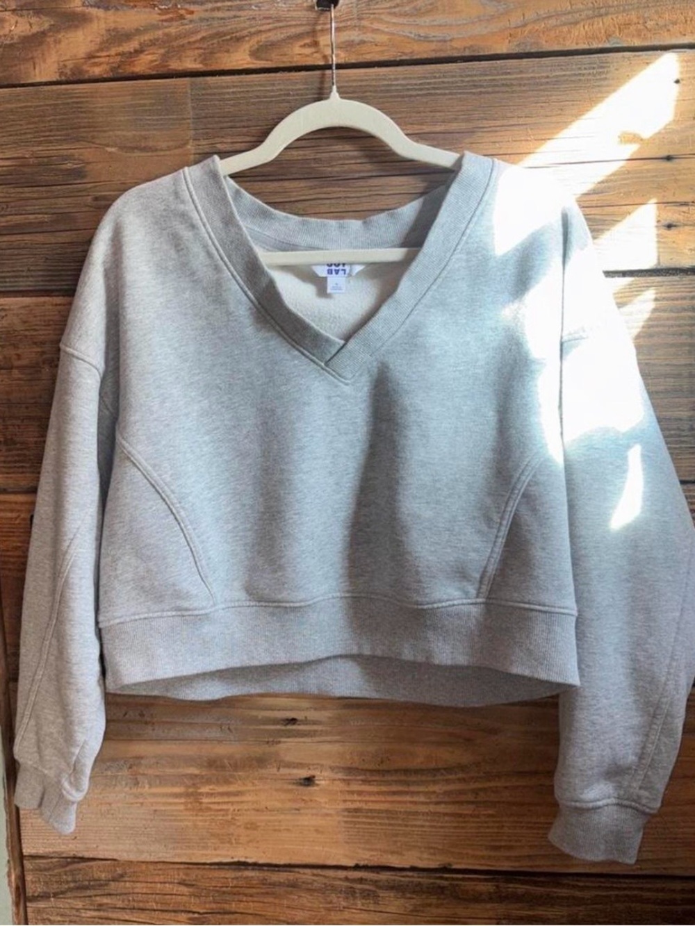 JoyLab Light Gray Cropped V-Neck Sweatshirt